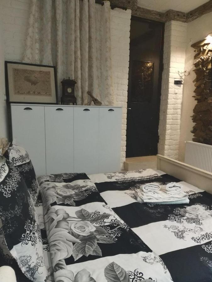 4 Chocolate Apartments In Old Tbilisi ภายนอก รูปภาพ