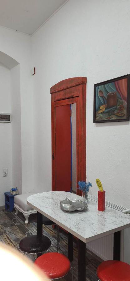 4 Chocolate Apartments In Old Tbilisi ภายนอก รูปภาพ