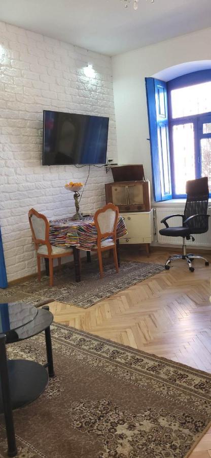 4 Chocolate Apartments In Old Tbilisi ภายนอก รูปภาพ