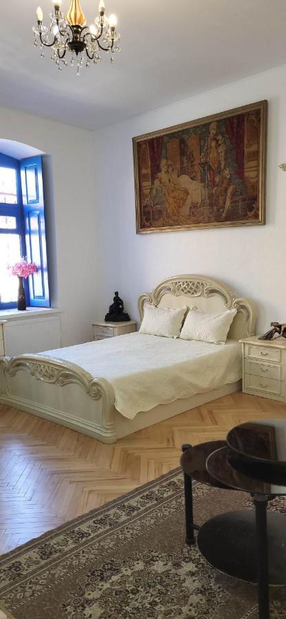 4 Chocolate Apartments In Old Tbilisi ภายนอก รูปภาพ